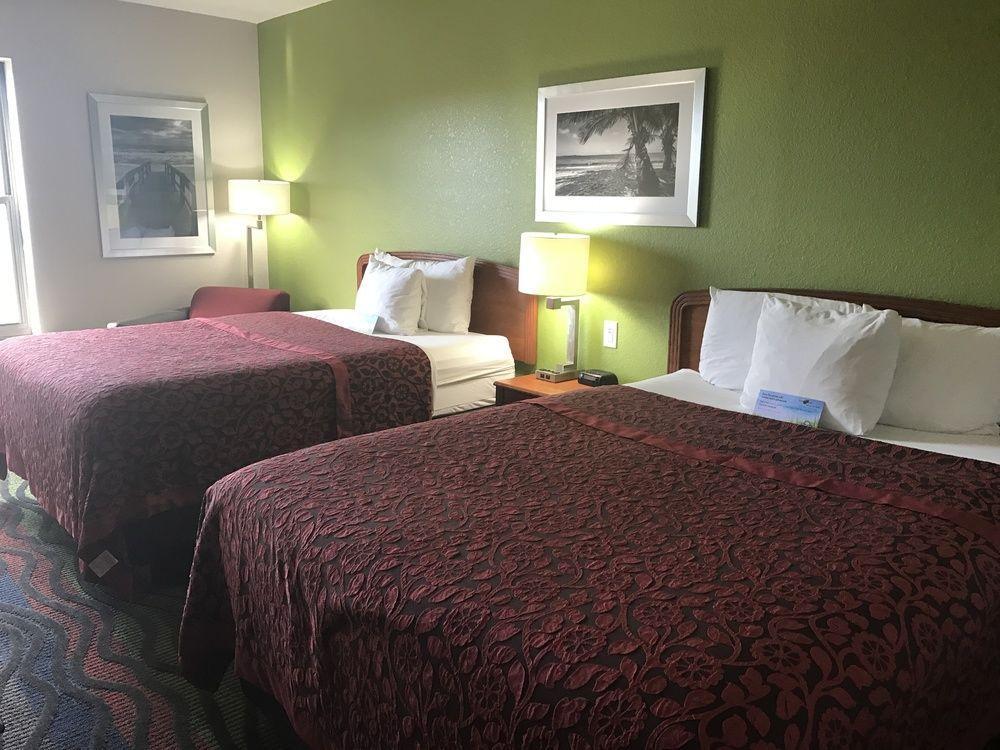 Days Inn & Suites By Wyndham Fort Myers Near Jetblue Park Luaran gambar